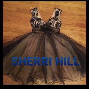 SHERRI HILL Midnight Blue Formal!